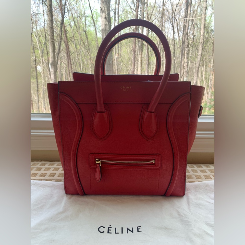 Authentic CELINE luggage iconic bag. Size MINI